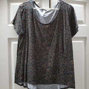 Lularoe Classic Tee